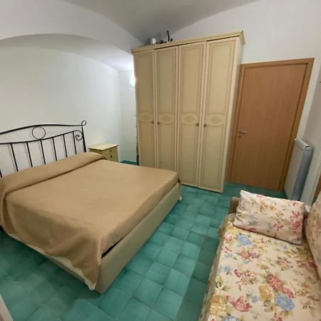 Casa Sissy Apartment Vietri Екстериор снимка