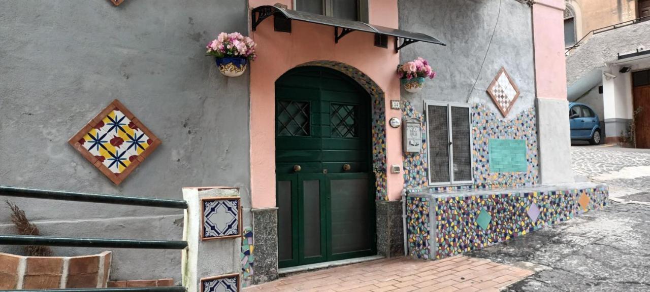Casa Sissy Apartment Vietri Екстериор снимка