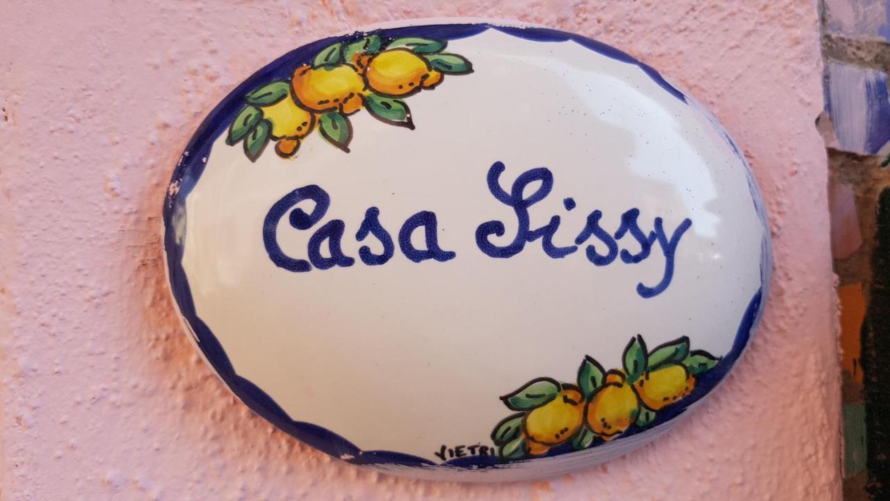 Casa Sissy Apartment Vietri Екстериор снимка