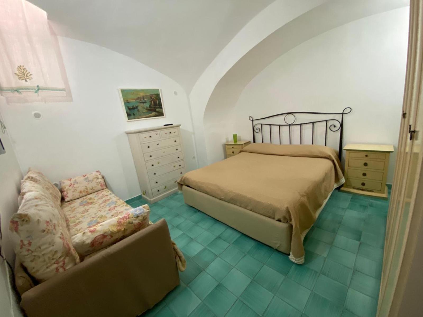 Casa Sissy Apartment Vietri Екстериор снимка